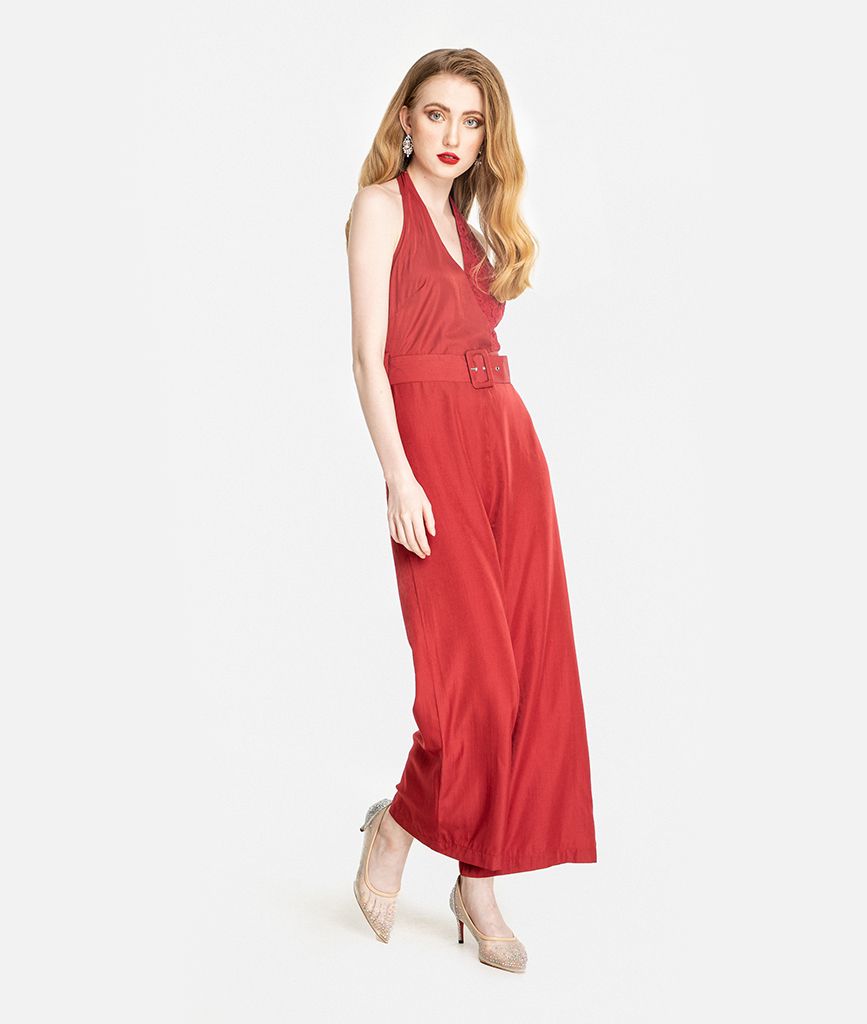 Jumpsuit cổ yếm