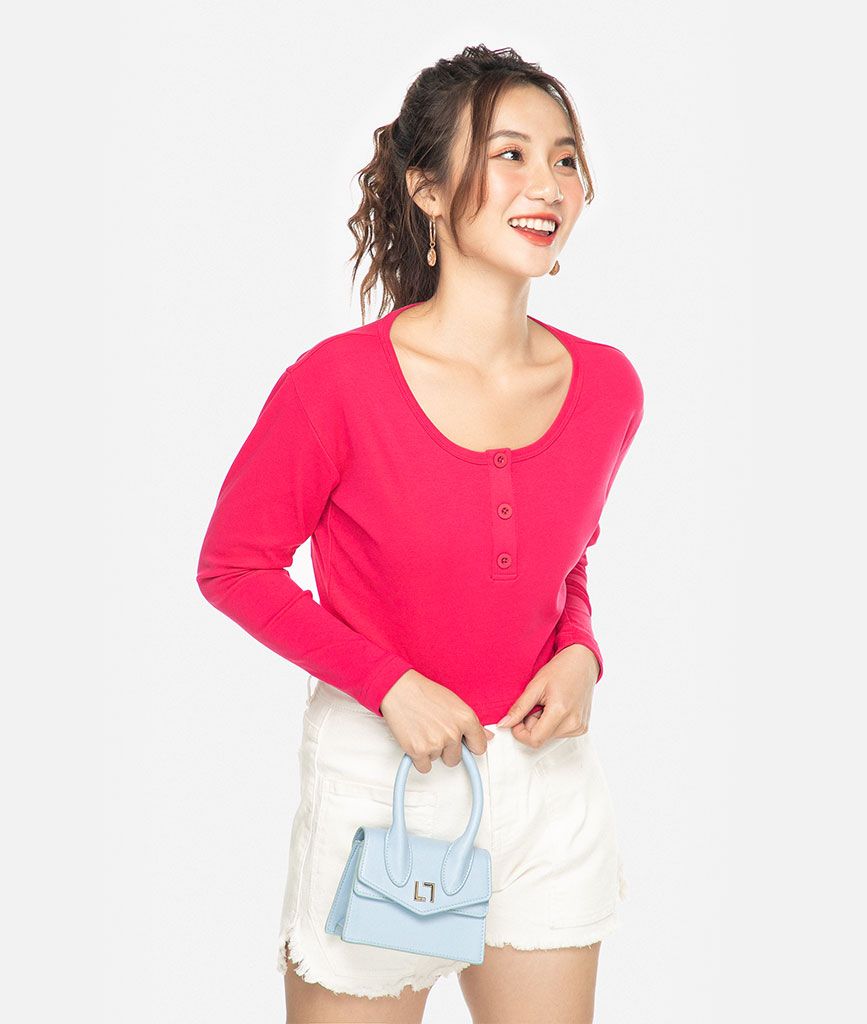 Áo thun croptop tay dài - Lỗi