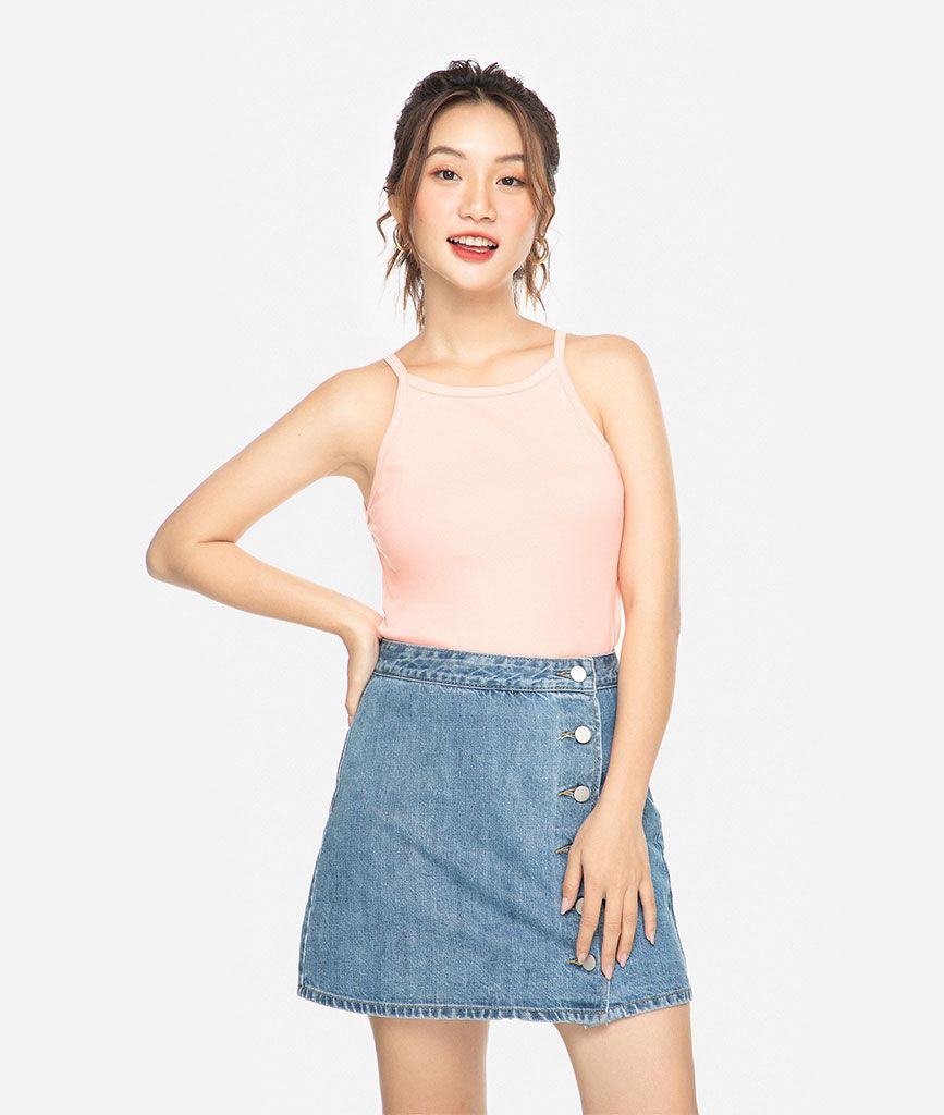 Áo thun croptop yếm - Lỗi