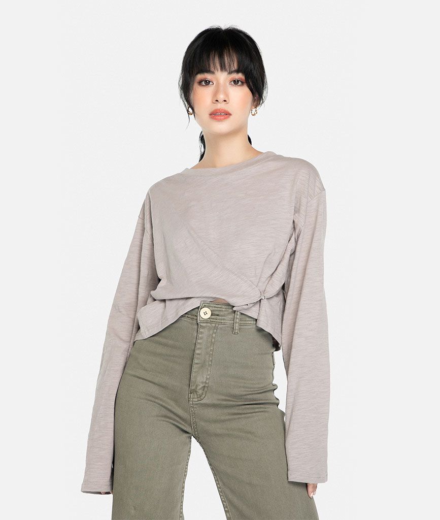 Áo len croptop rộng - Lỗi