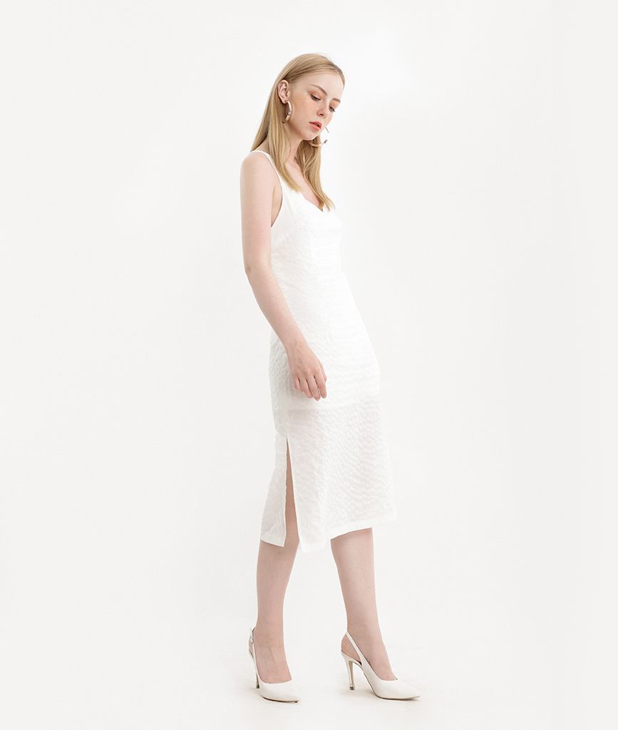 Đầm body nhung kiểu 2 dây chéo tà xinh xắn  DN461  AloraShop21