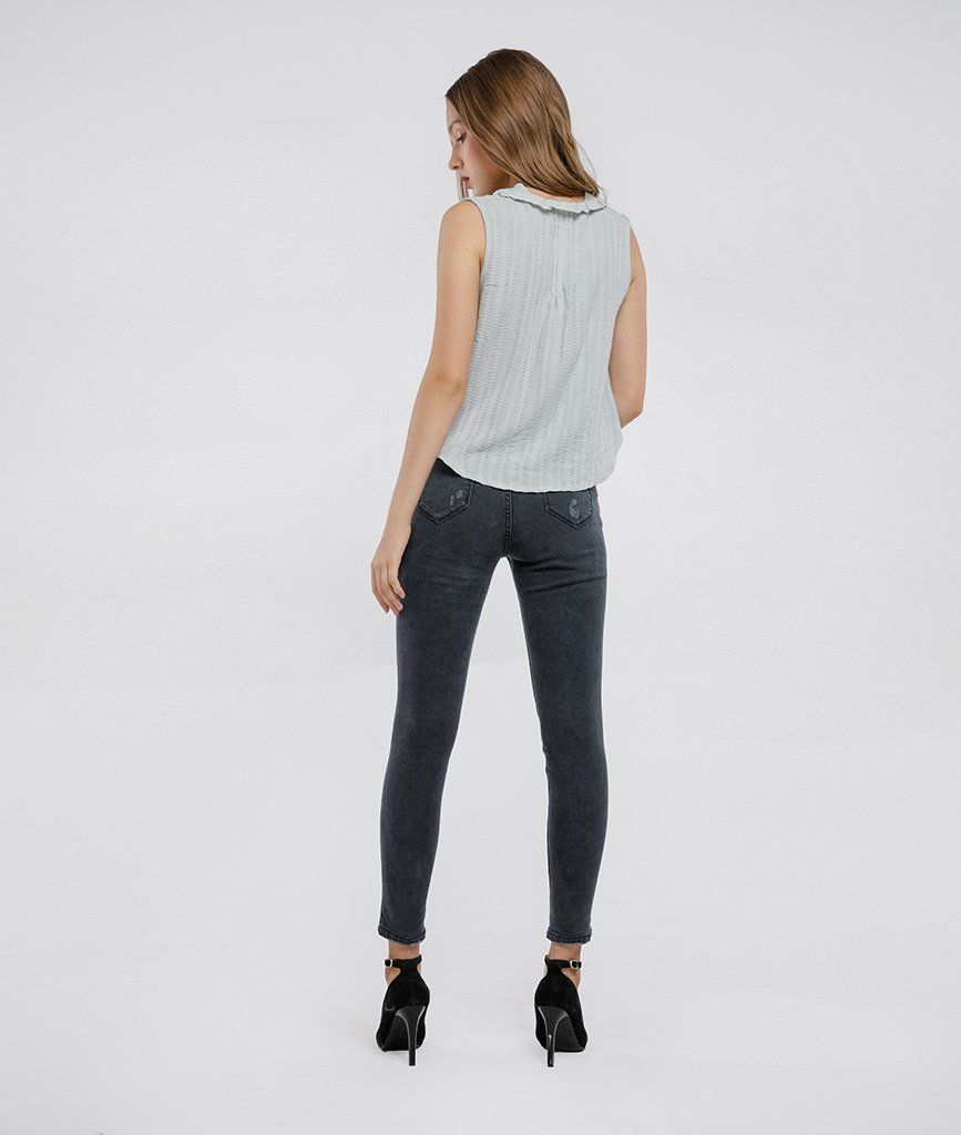 Quần kaki jean skinny rách