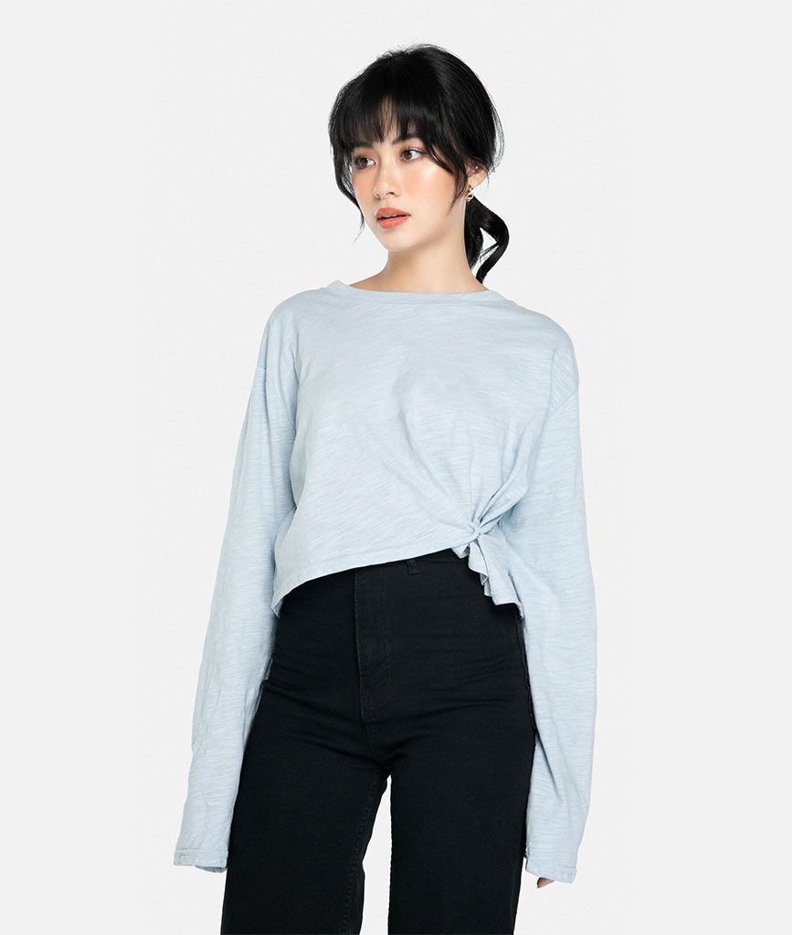 Áo len croptop rộng - Lỗi