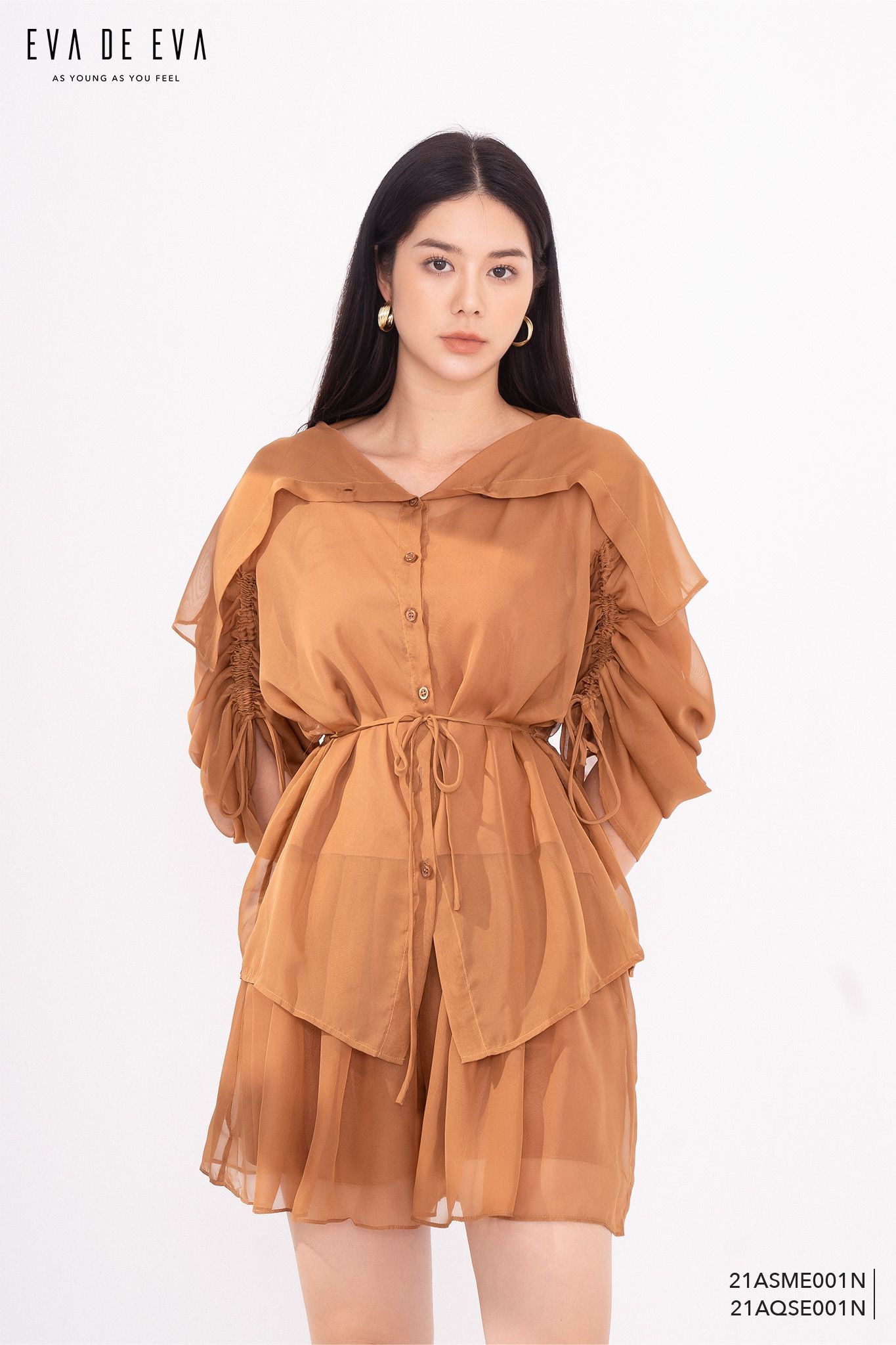  Sơ mi tay ngắn, Dáng thắt eo 21ASME001N 