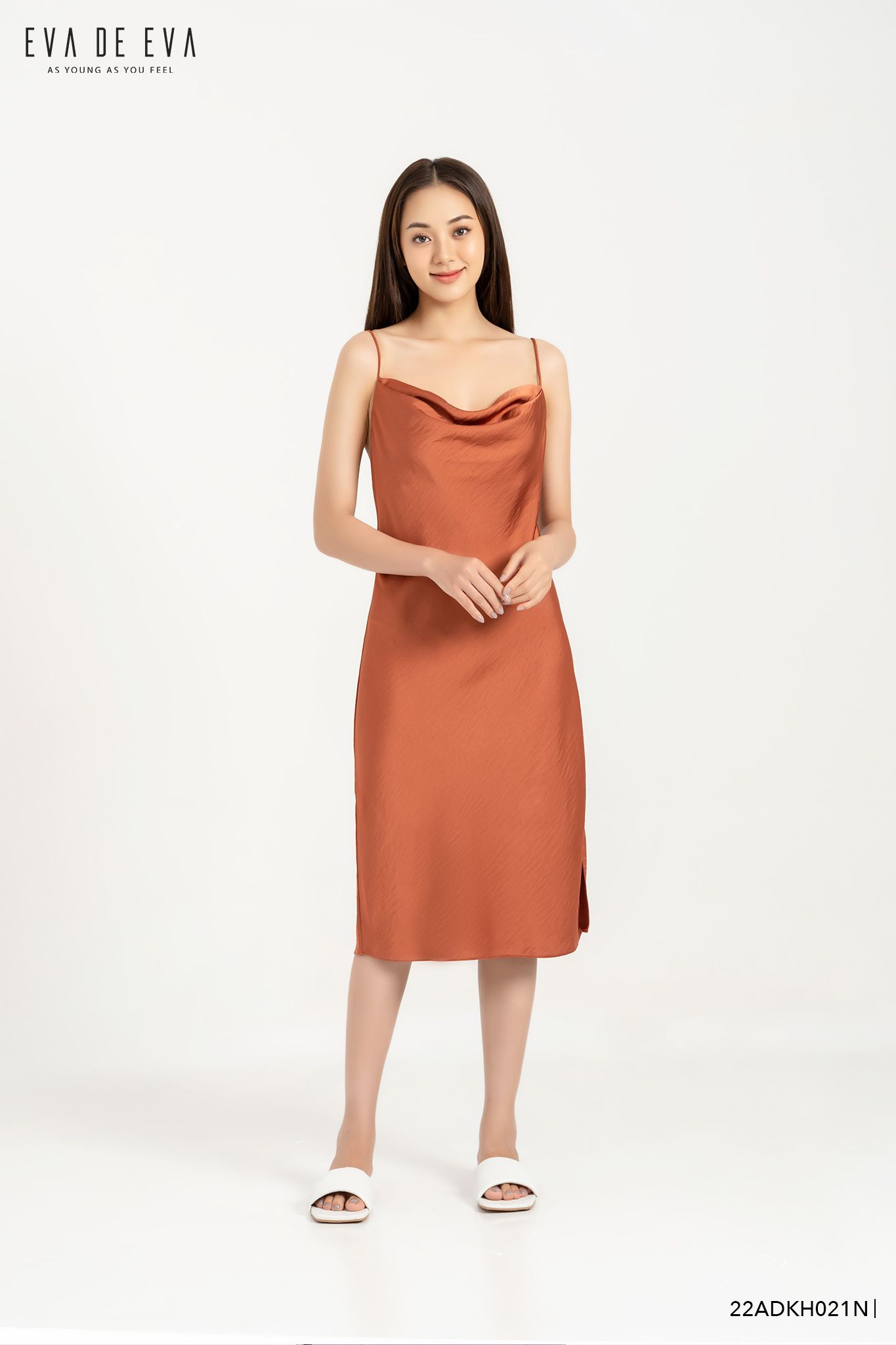  Đầm hai dây, Dáng suông 22ADKH021N 