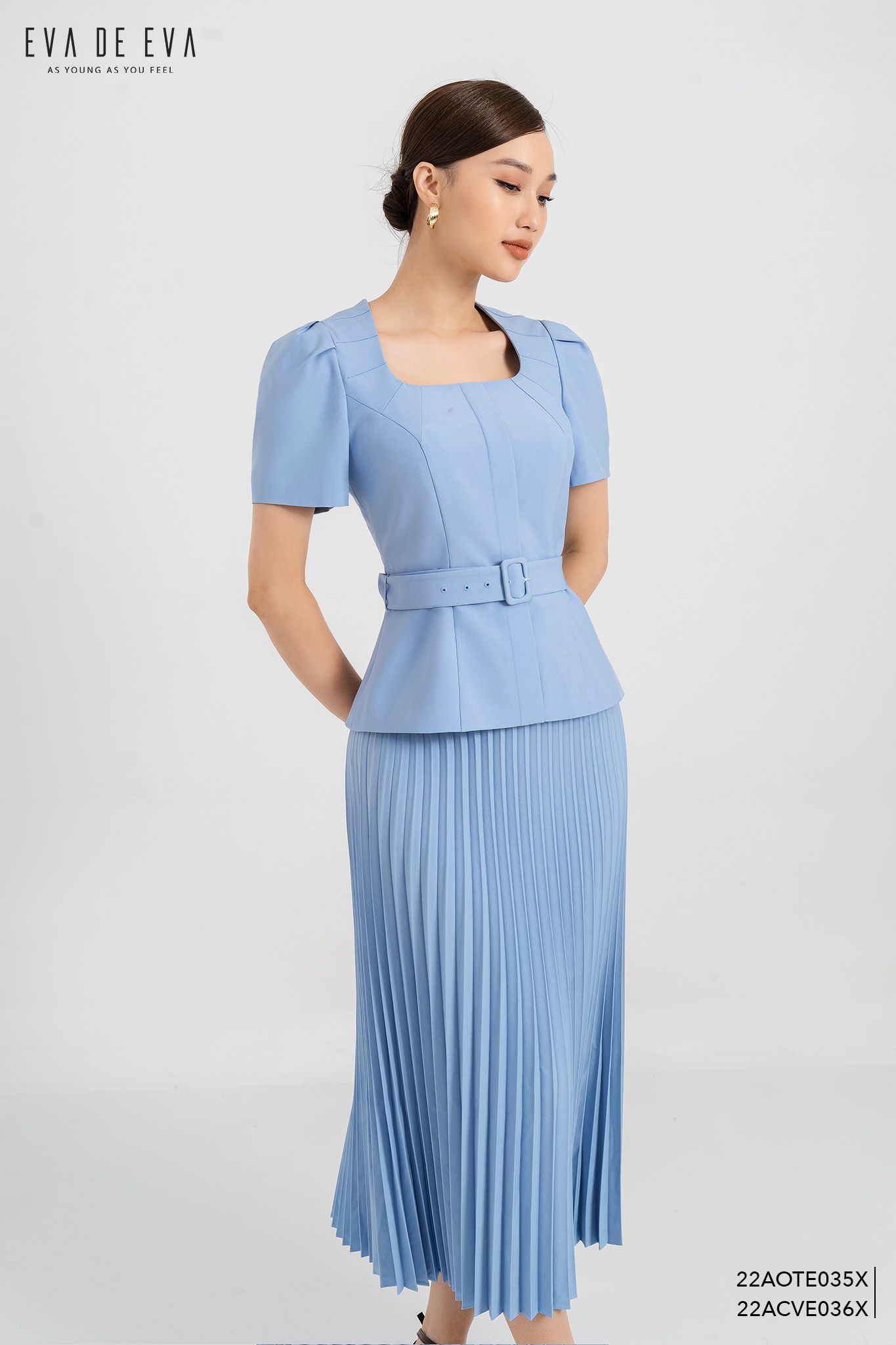  Chân váy Midi, Xếp ly 22ACVE036X1 