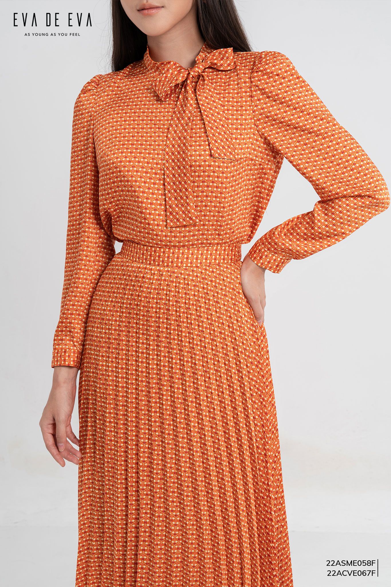  Chân váy Midi, Xếp ly 22ACVE067F 