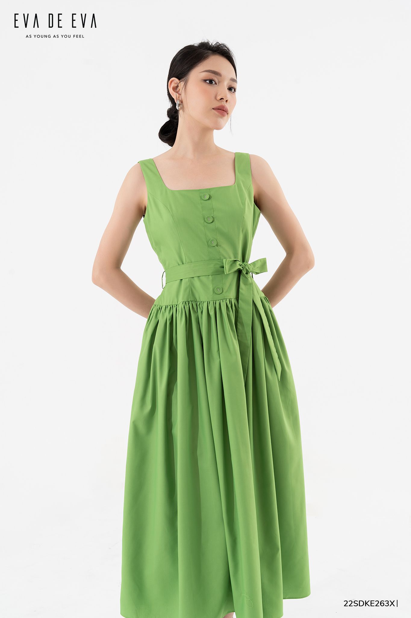  Đầm hai dây, Dáng thắt eo 22SDKE263X 