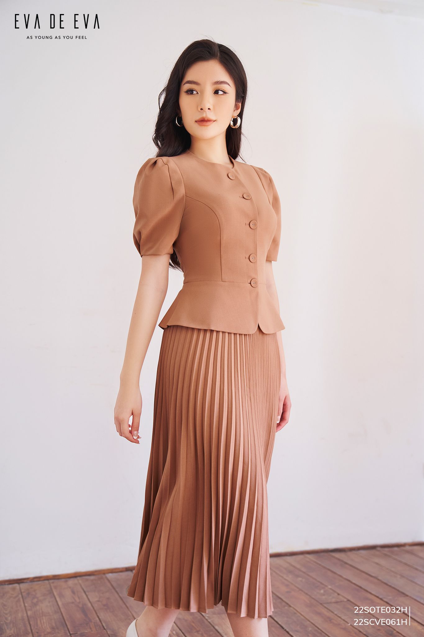  Chân váy Midi, Xếp ly 22SCVE061H 