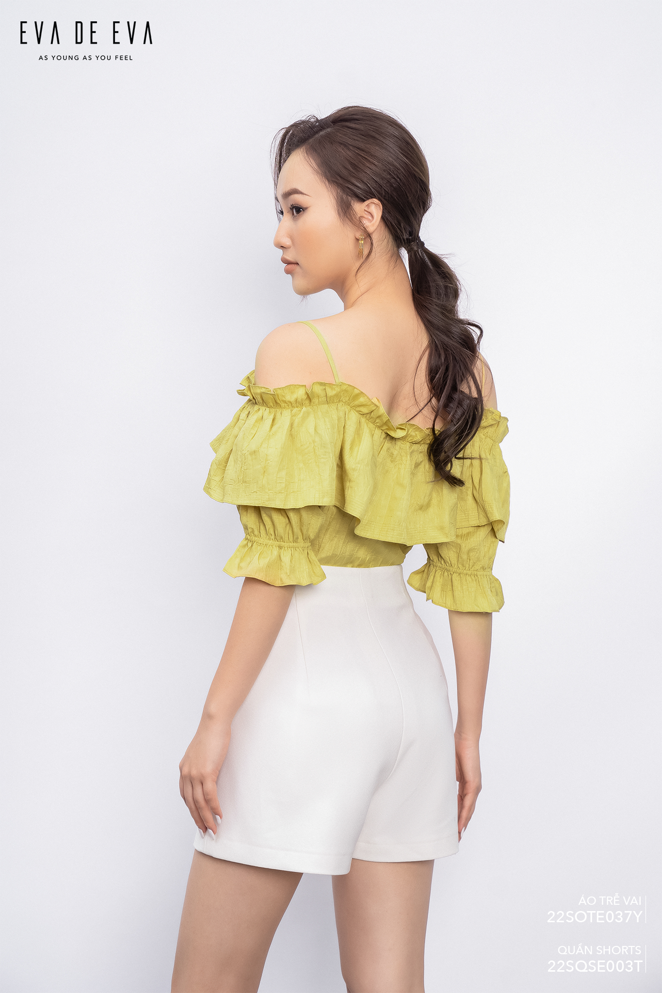  Áo trễ vai,  22SOTE037Y 