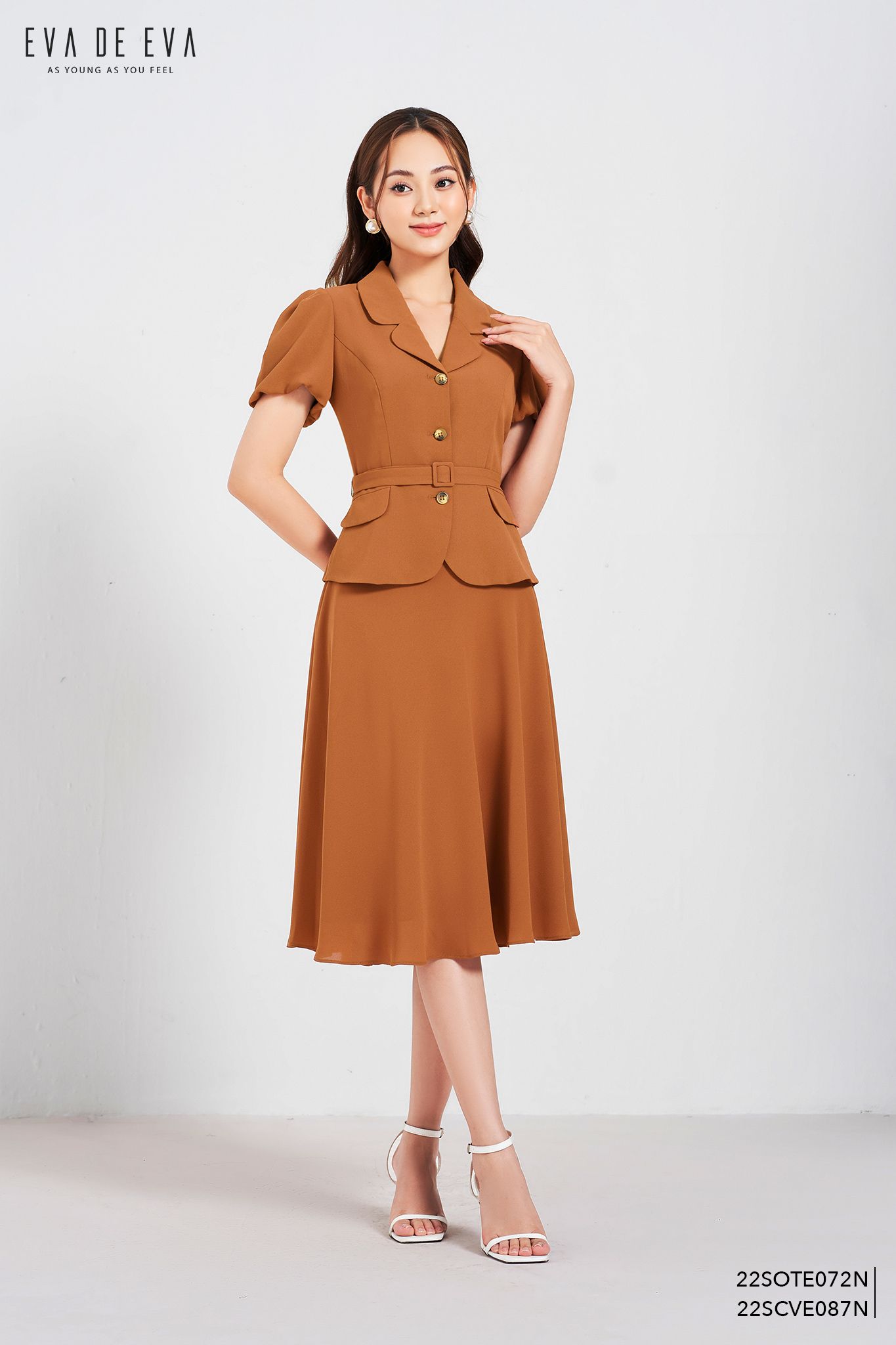  Chân váy ngang gối, Dáng xòe 22SCVE087N 