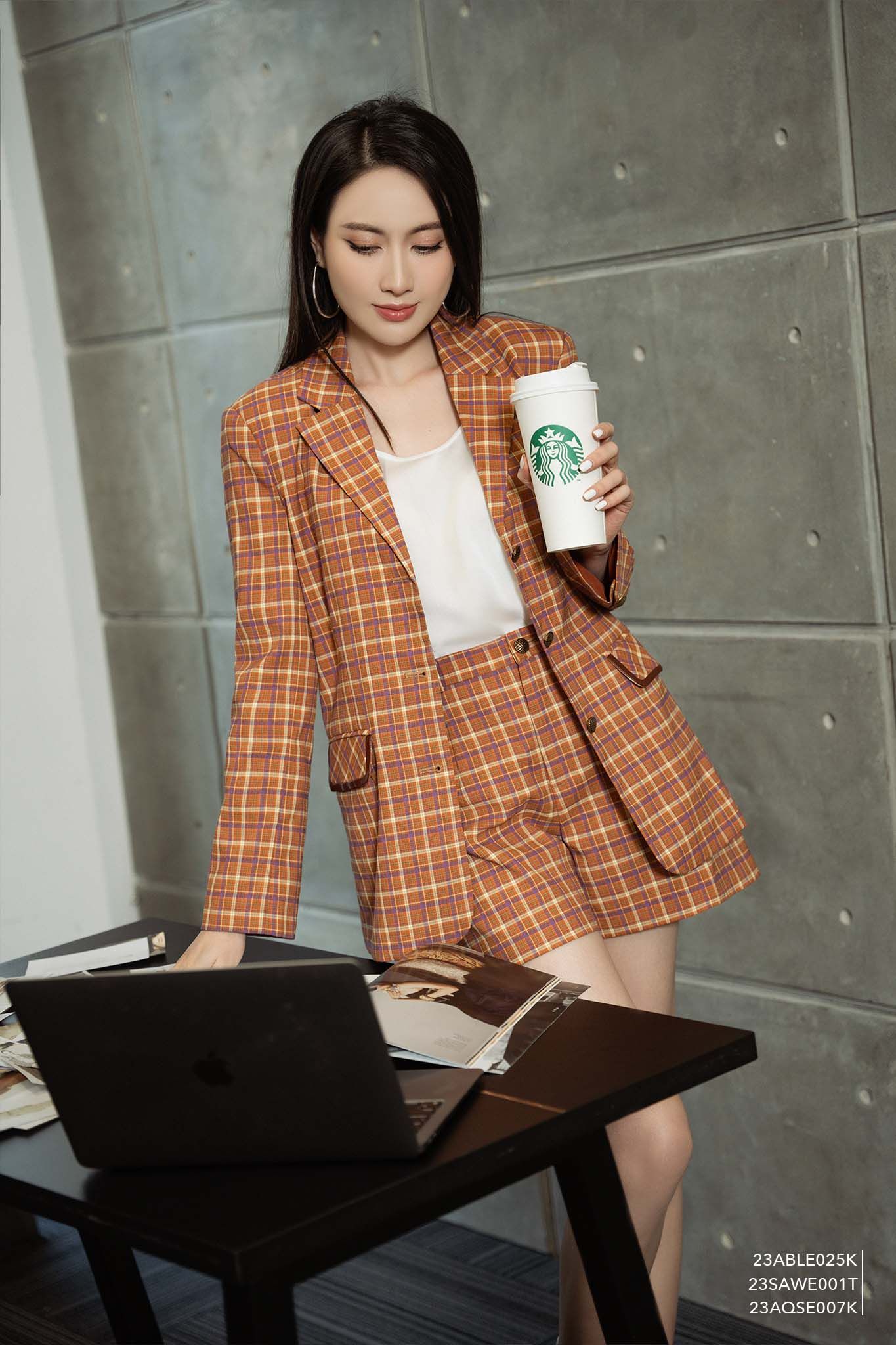  Quần shorts,  23AQSE007K 