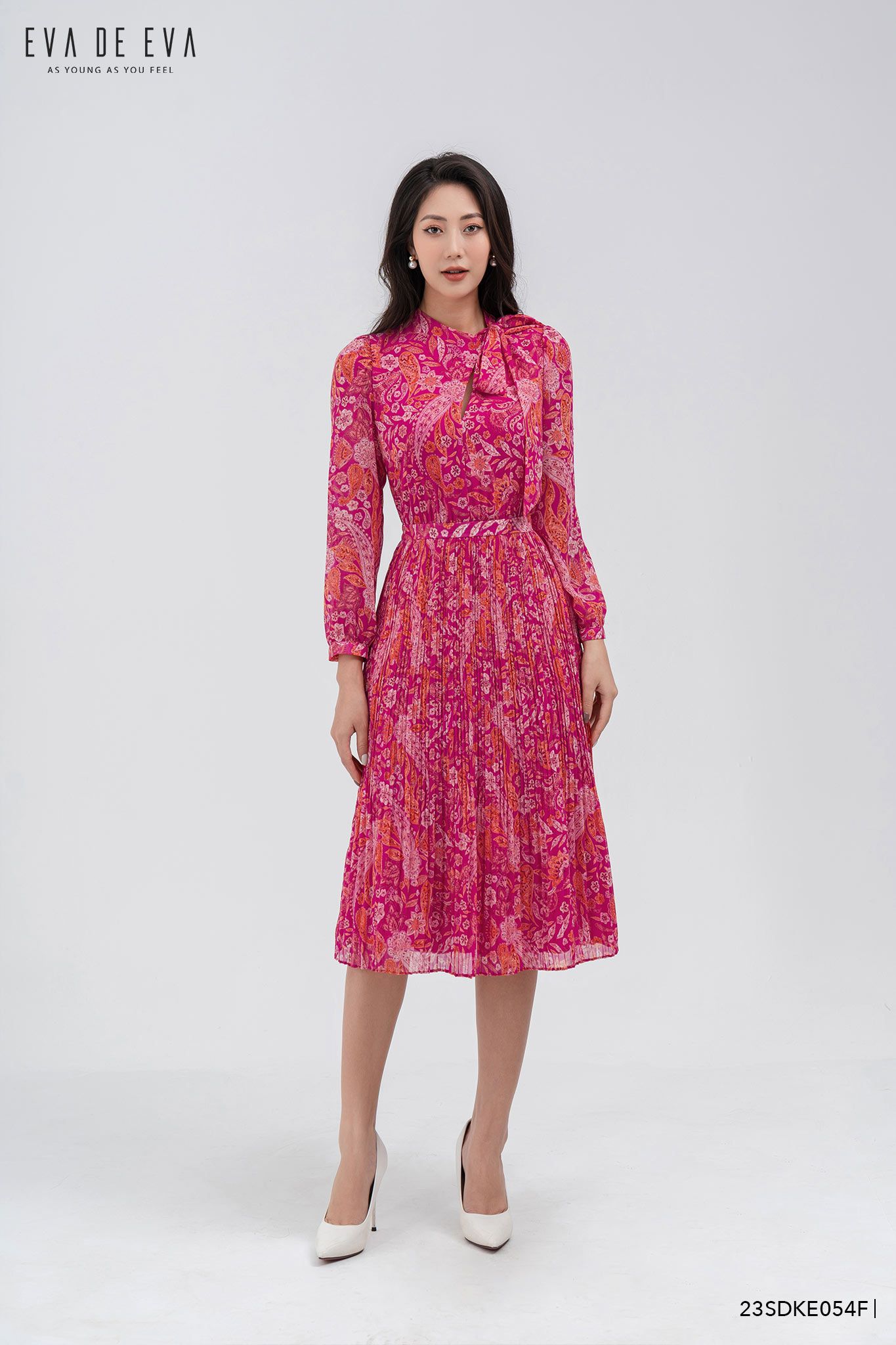 Shop Đầm Váy Đẹp  Đầm xòe tay dài nơ eo cao cấp Mã sản phẩm DD18235 Giá  bán 490000 VNĐ Hotline 0989529713  Zalo Viber  Chi tiết tại  httpdamvaydepnetdamxoetaydainoeocaocap18235html 
