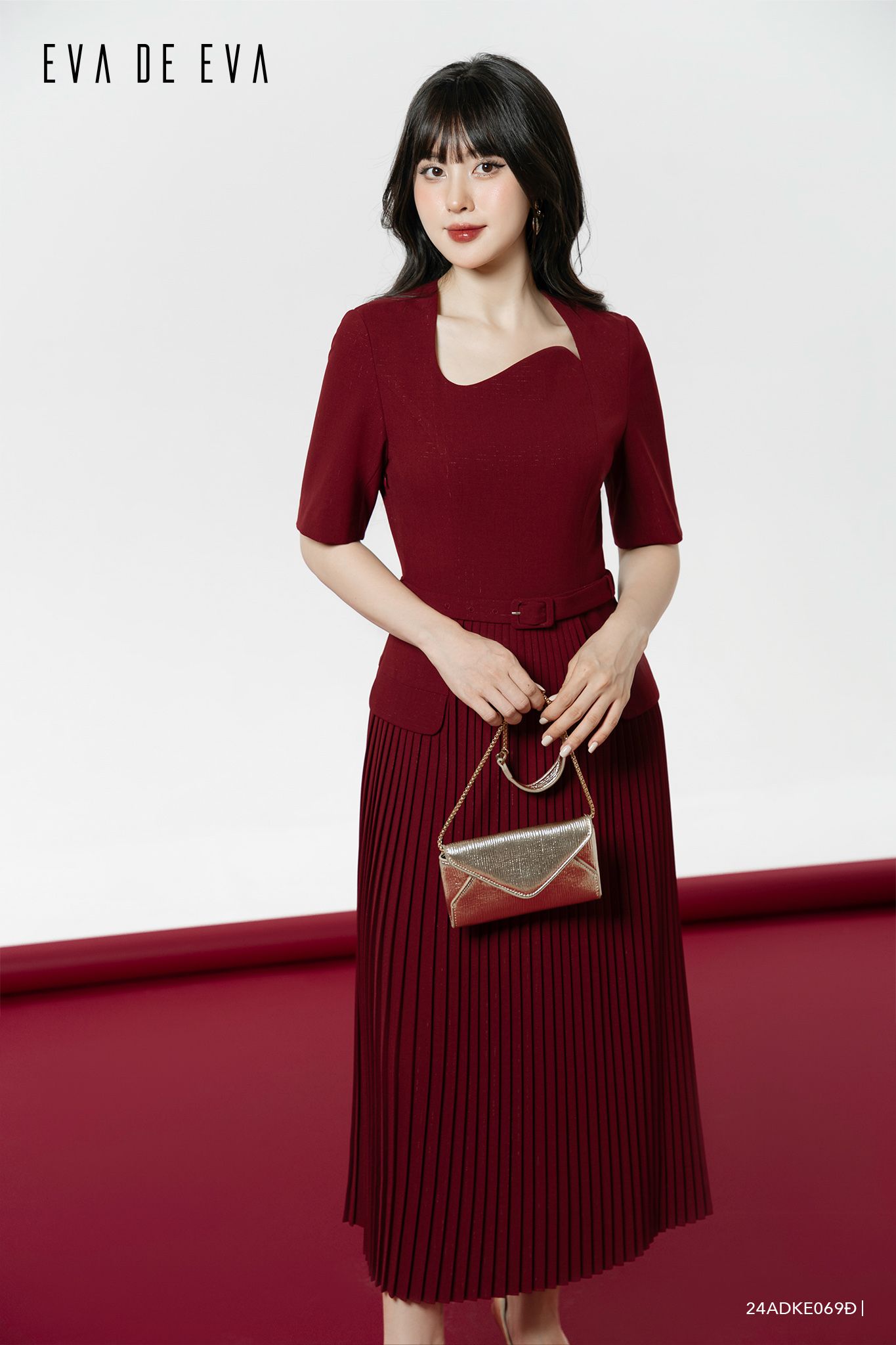  Đầm tay ngắn, Dáng thắt eo 24ADKE069Đ 