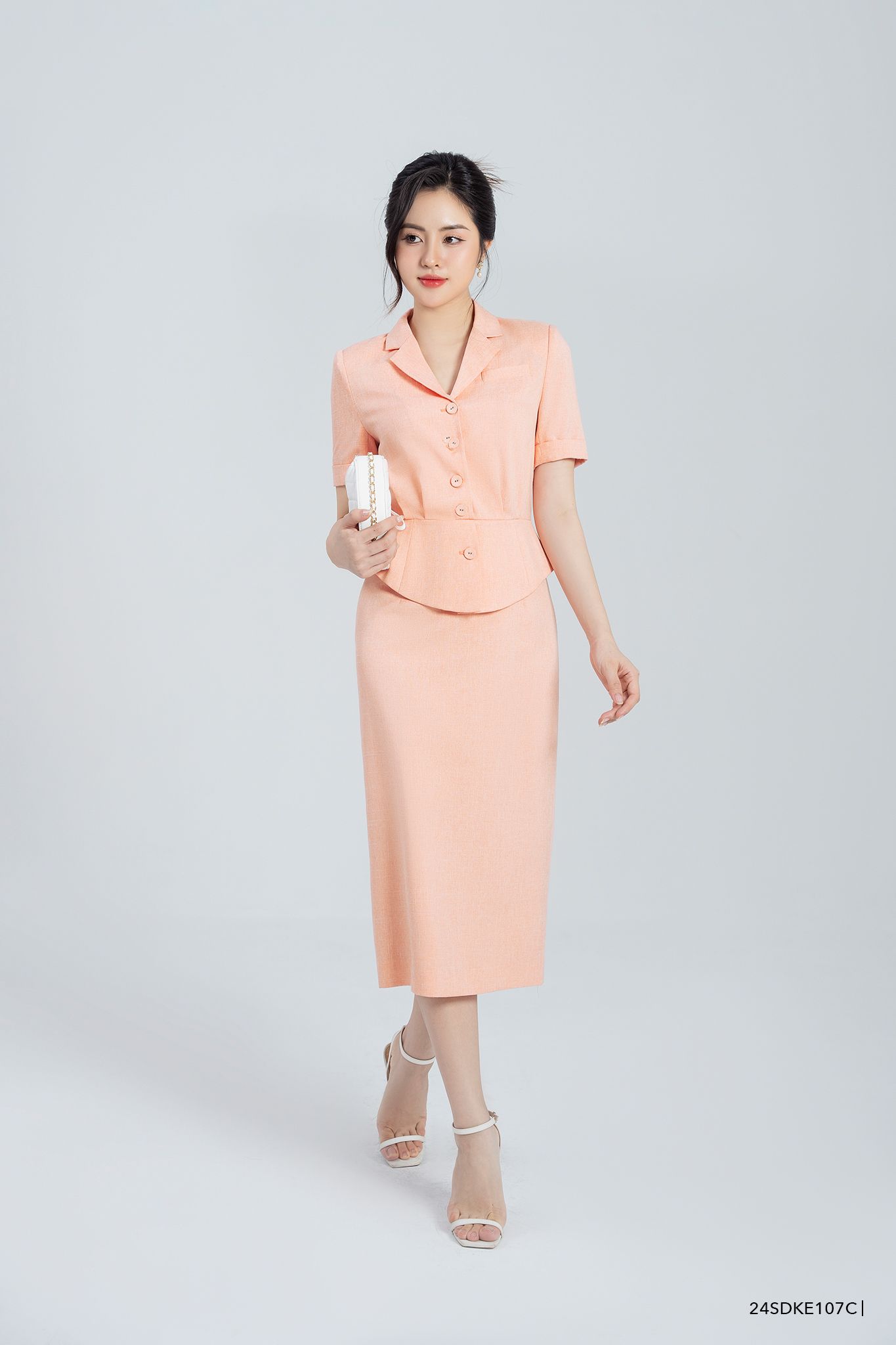  Đầm tay ngắn, Dáng thắt eo 24SDKE107C 