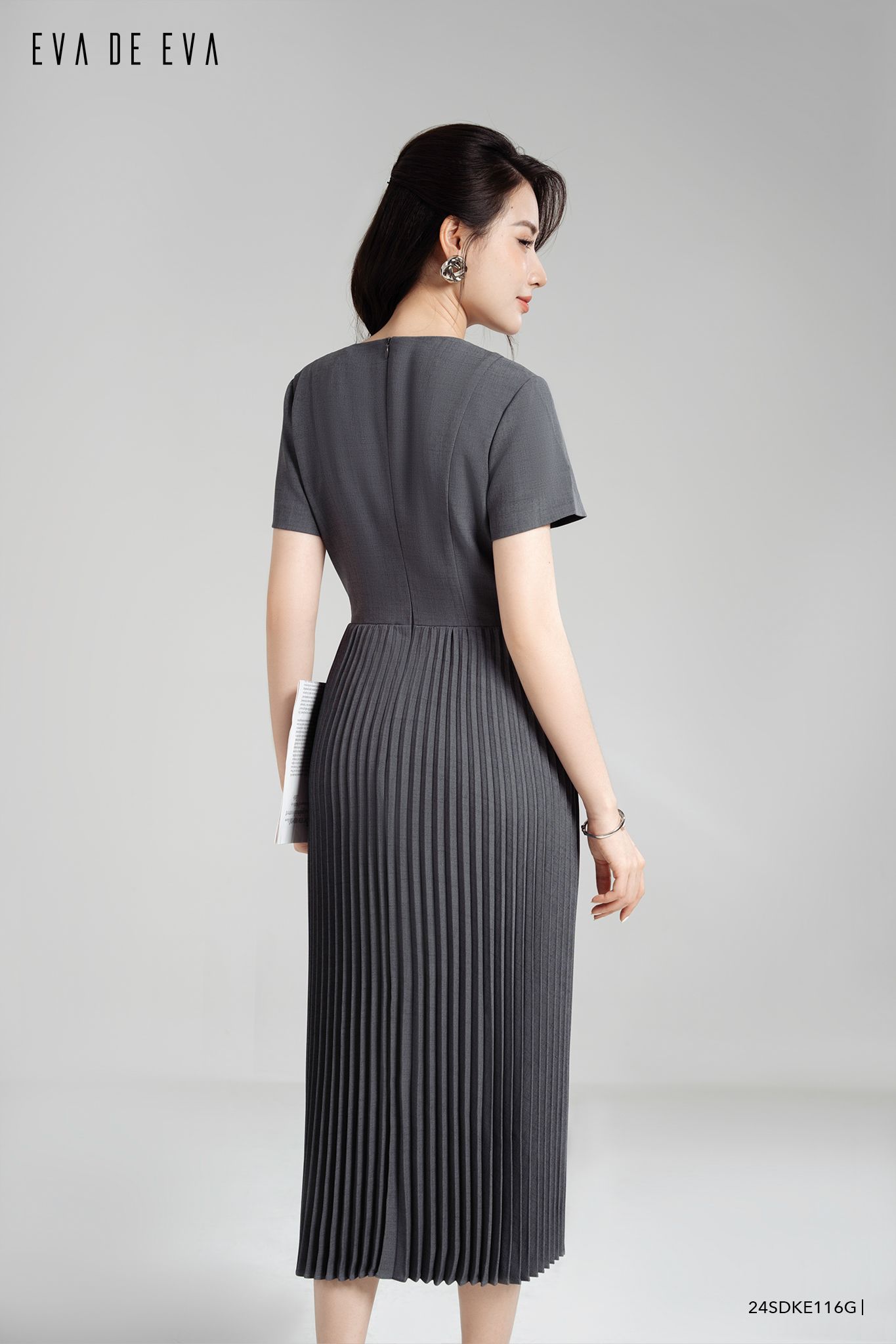  Đầm tay ngắn, Dáng thắt eo 24SDKE116G 