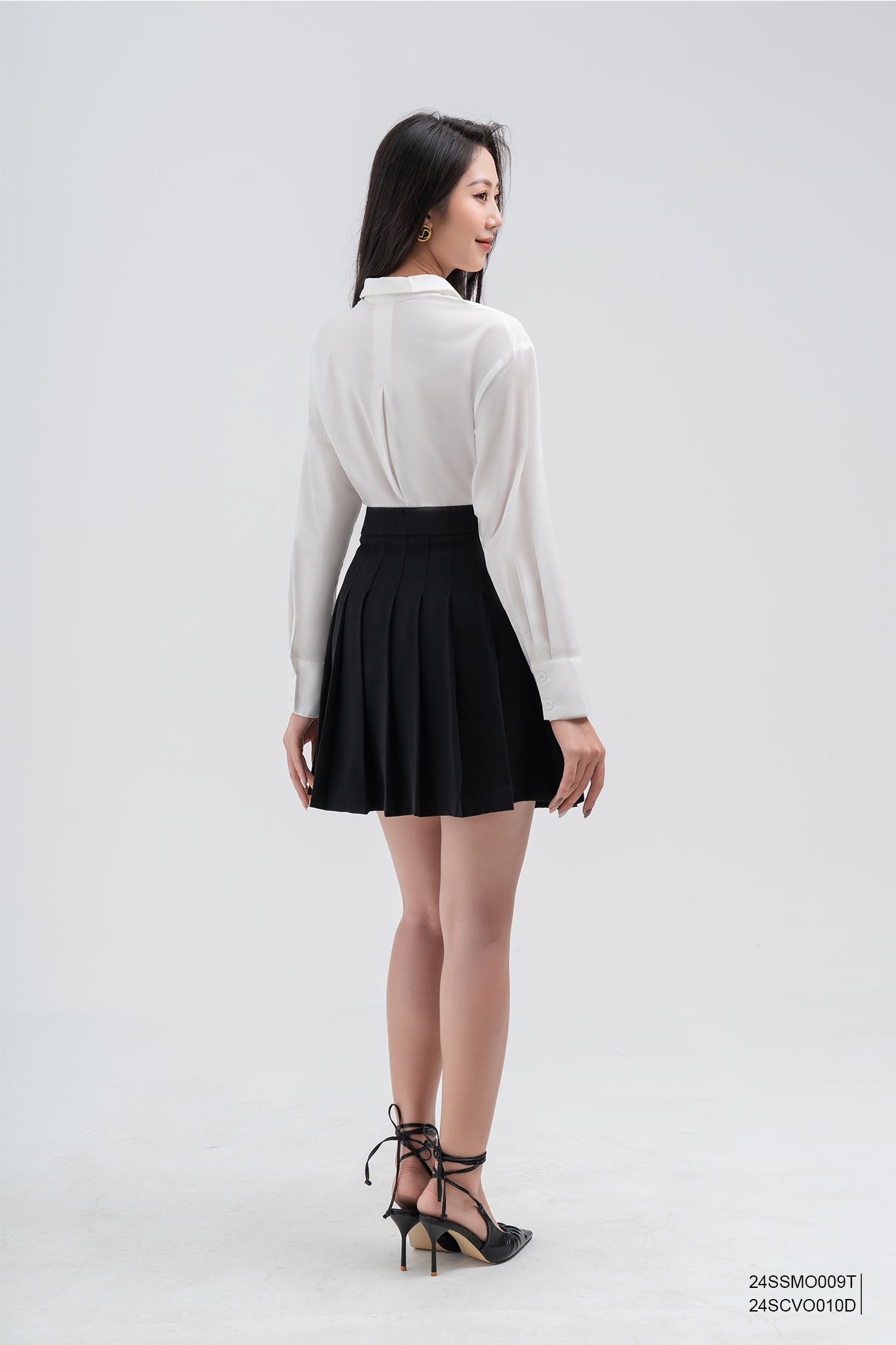  Chân váy Mini, Xếp ly 24SCVO010D 