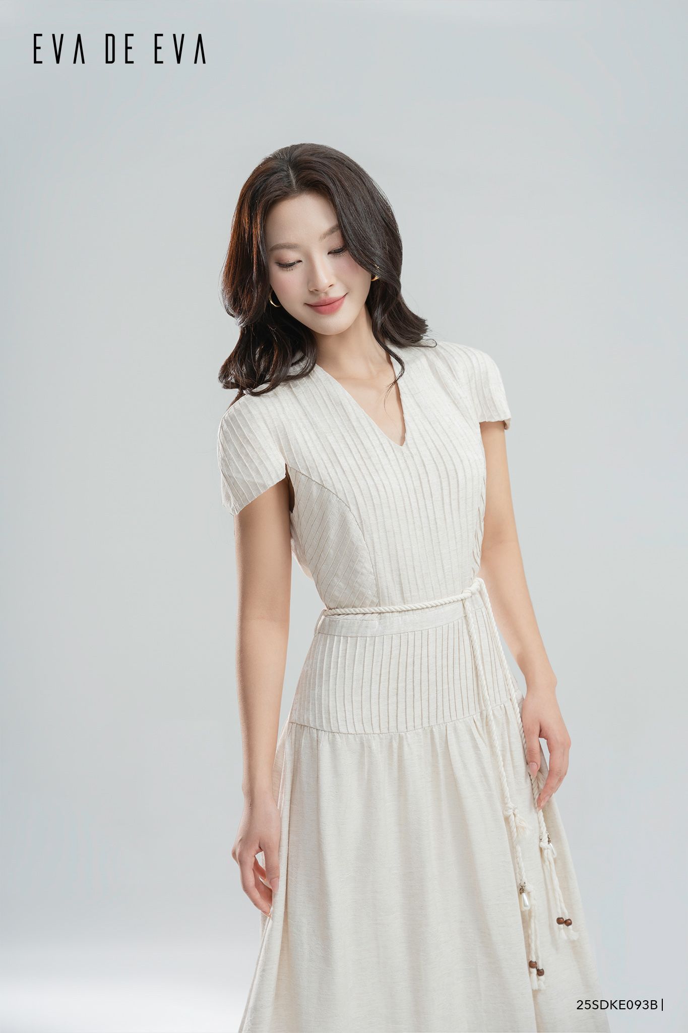  Đầm tay ngắn, Dáng thắt eo 25SDKE093B 
