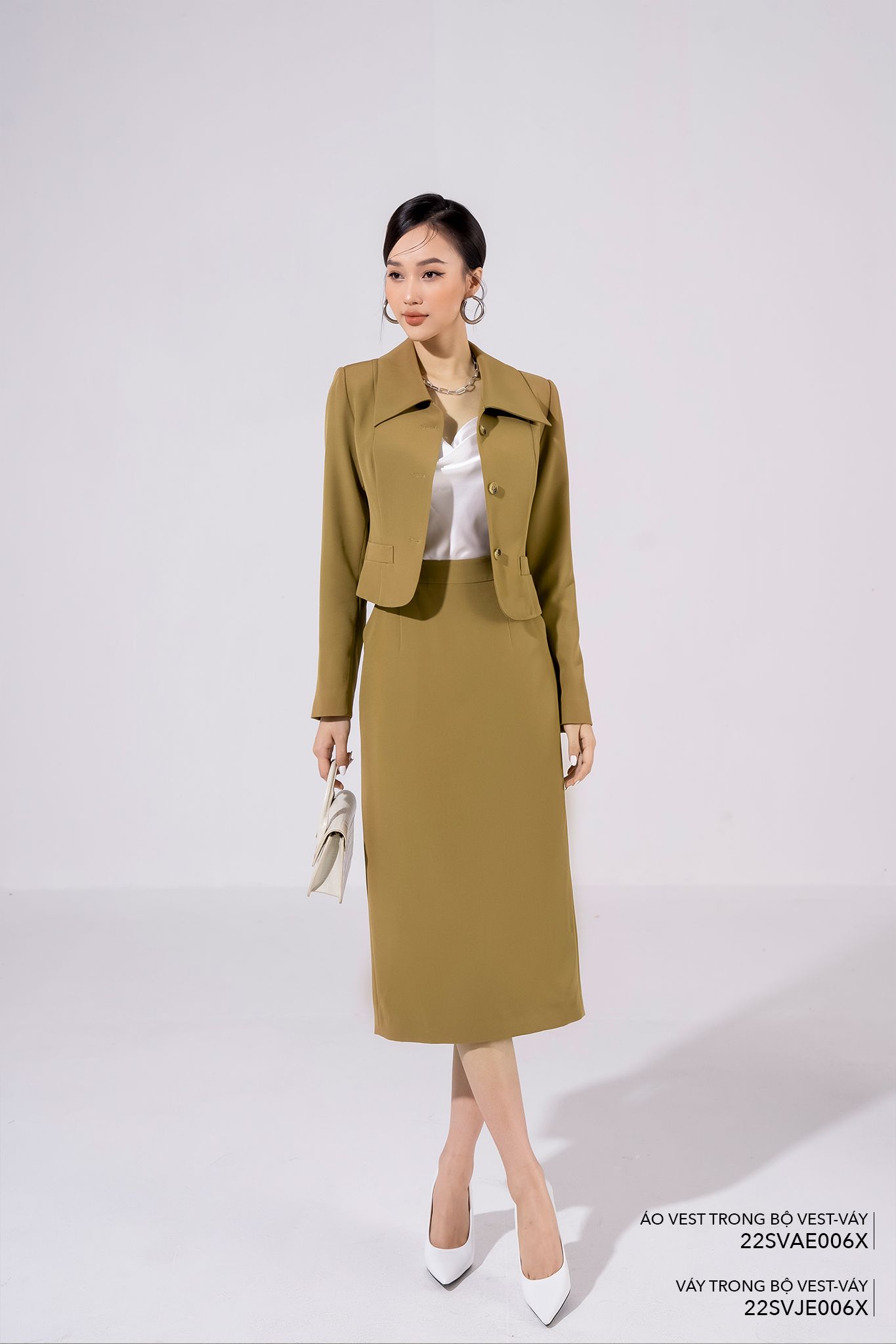  Áo vest trong bộ Vest-Váy,  22SVAE006X 