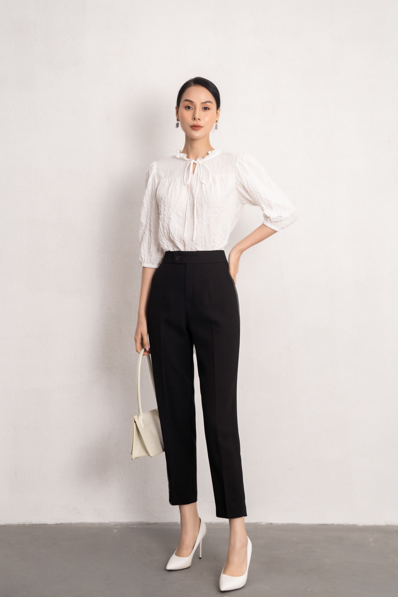  Quần lửng, Ống đứng 22SQDE013D 