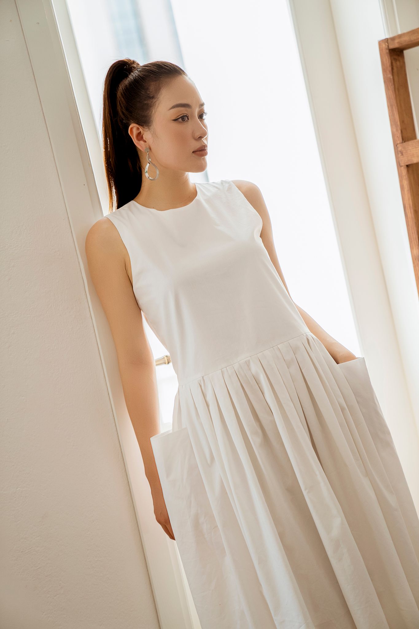  Đầm sát nách, Dáng suông 21SDKO053T 