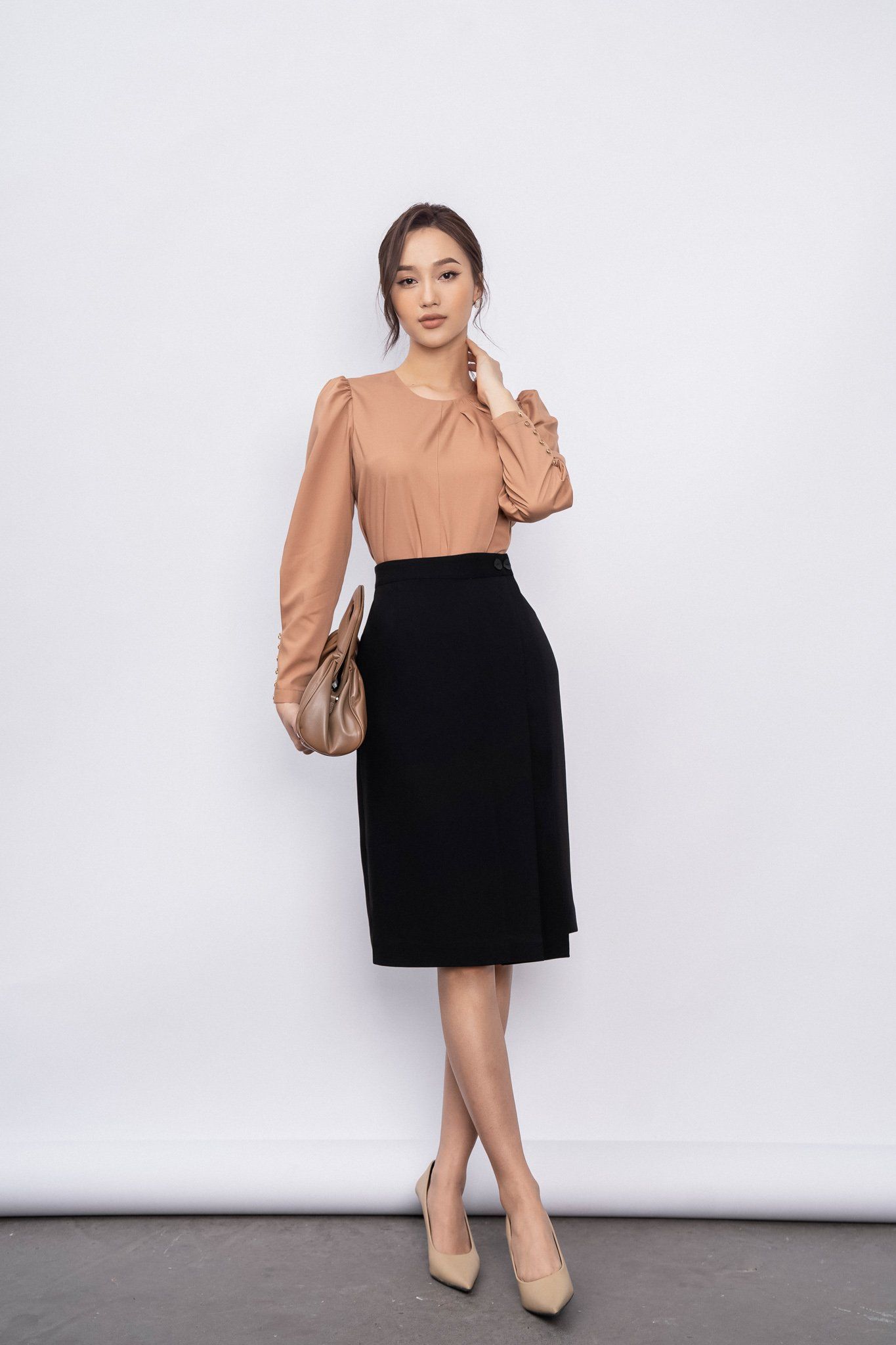  Chân váy ngang gối, Dáng A 22SCVE009D 