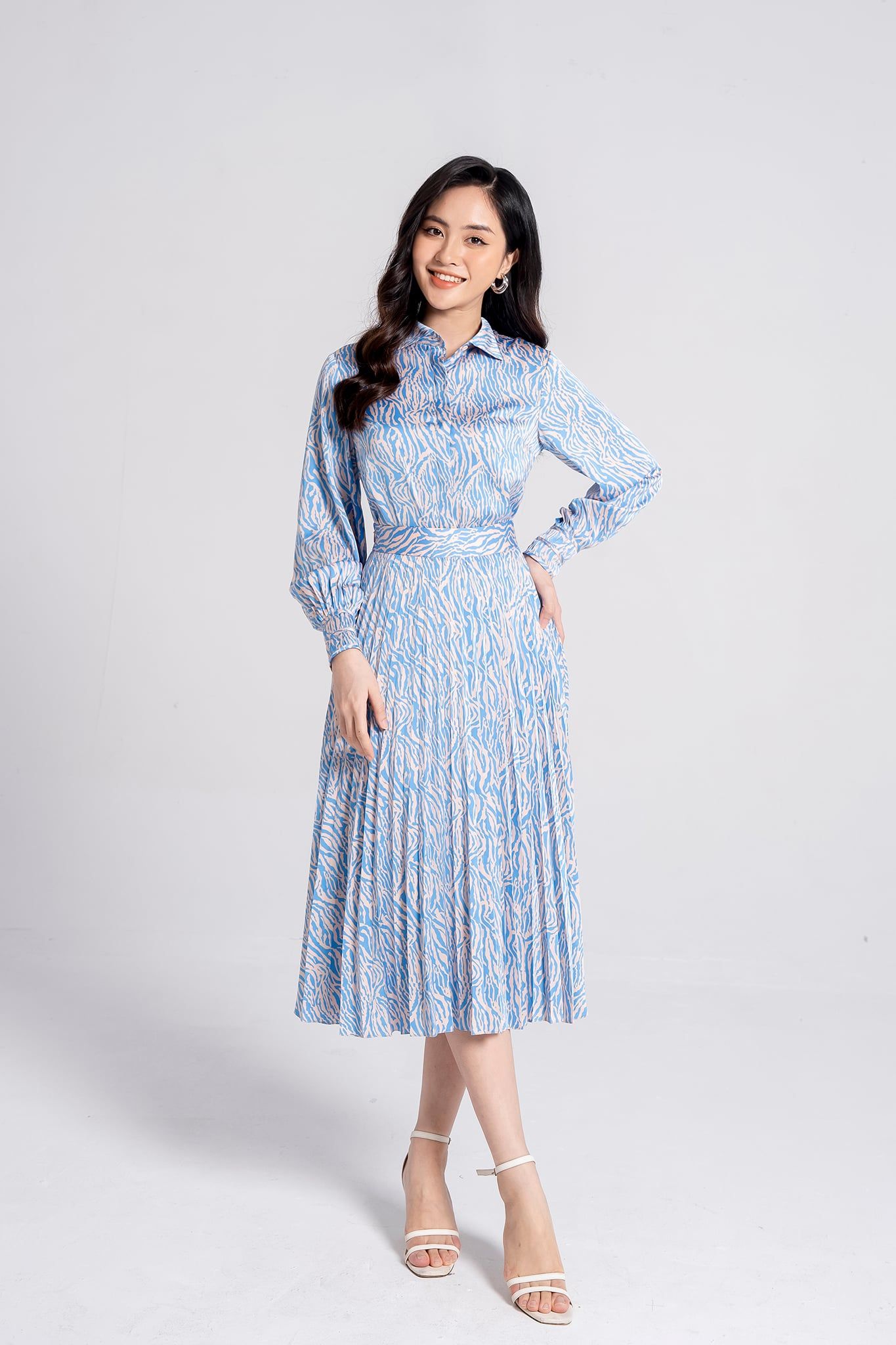  Sơ mi tay dài, Dáng sơ vin 21ASME094F 