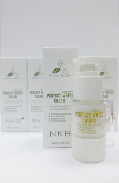  KEM DƯỠNG TRĂNG DA MẶT NKB PERFECT WHITE CREAM 20ML 