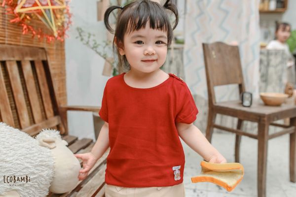  Áo linen cổ tròn phối nút vai unisex 