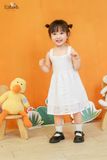  Đầm babydoll hai dây, màu trắng cotton thêu hoạ tiết dành cho bé gái - Ecobambi 