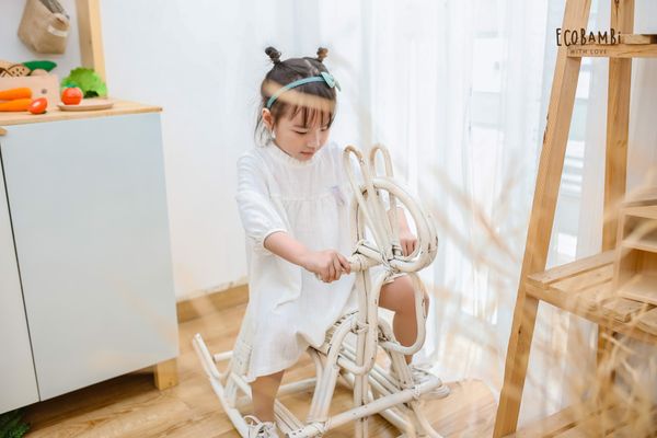  Đầm linen cổ bèo tay lửng bé gái 