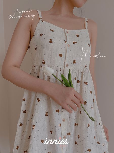  Đầm 2 dây cotton muslin, nút cài giữa, dáng xoè đáng yêu mặc nhà cho nữ Innies - IN-23DAMNU002 - 8935334000919 