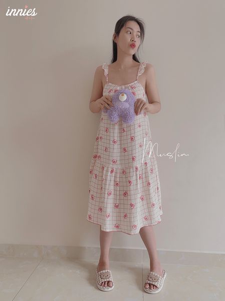  Đầm nữ 2 dây cánh tiên cotton muslin, dáng xoè in hoạ tiết đáng yêu mặc nhà cho nữ Innies - IN-23DAMNU012 - 8935334001152 