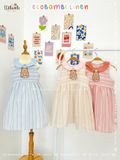  Đầm xô linen sọc sát nách, cổ lá sen thêu gấu bé gái - BB-24DAMBG024 - 8935334001664 