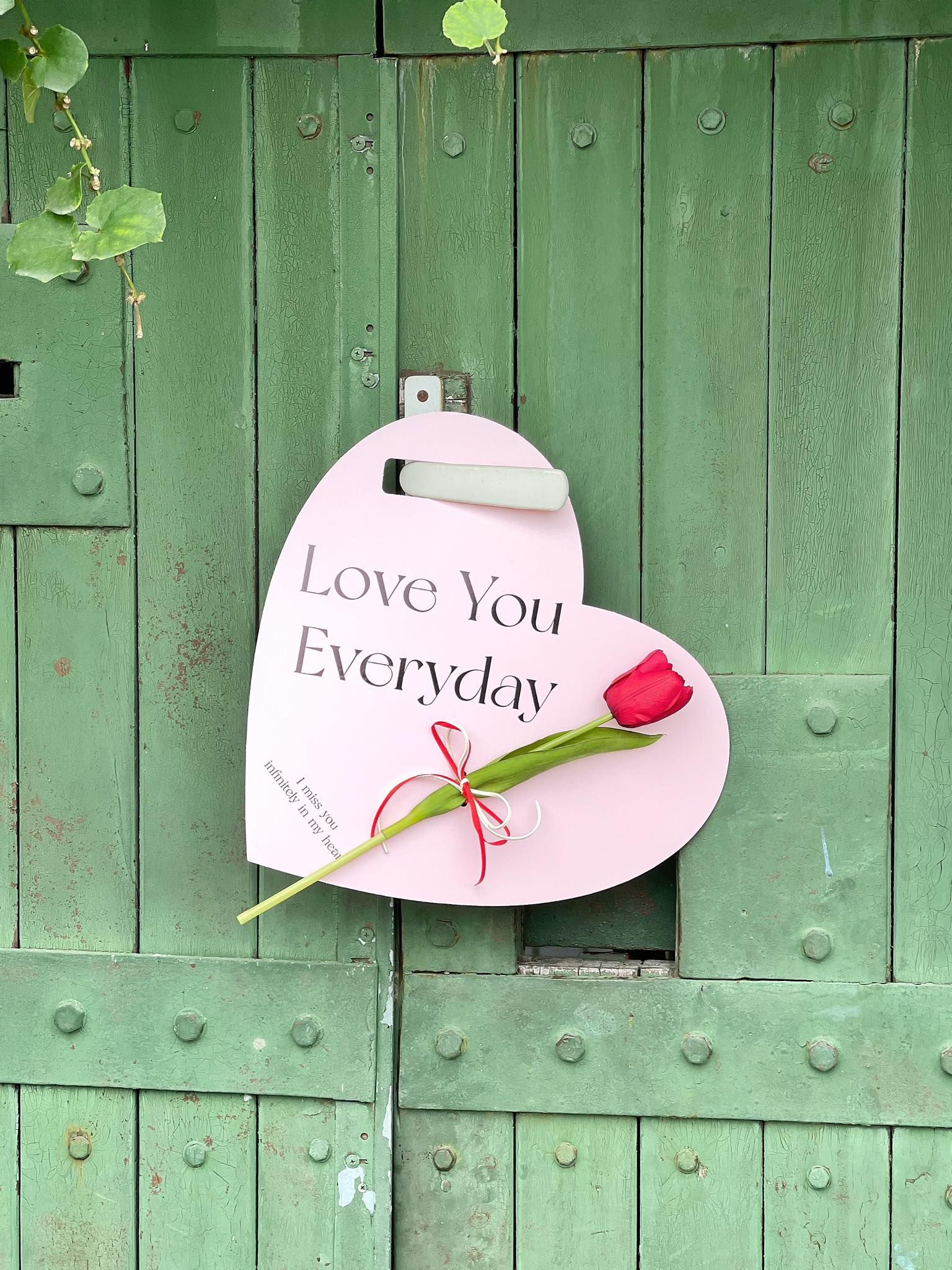  Bìa Trái Tim Đính Hoa 20/10 