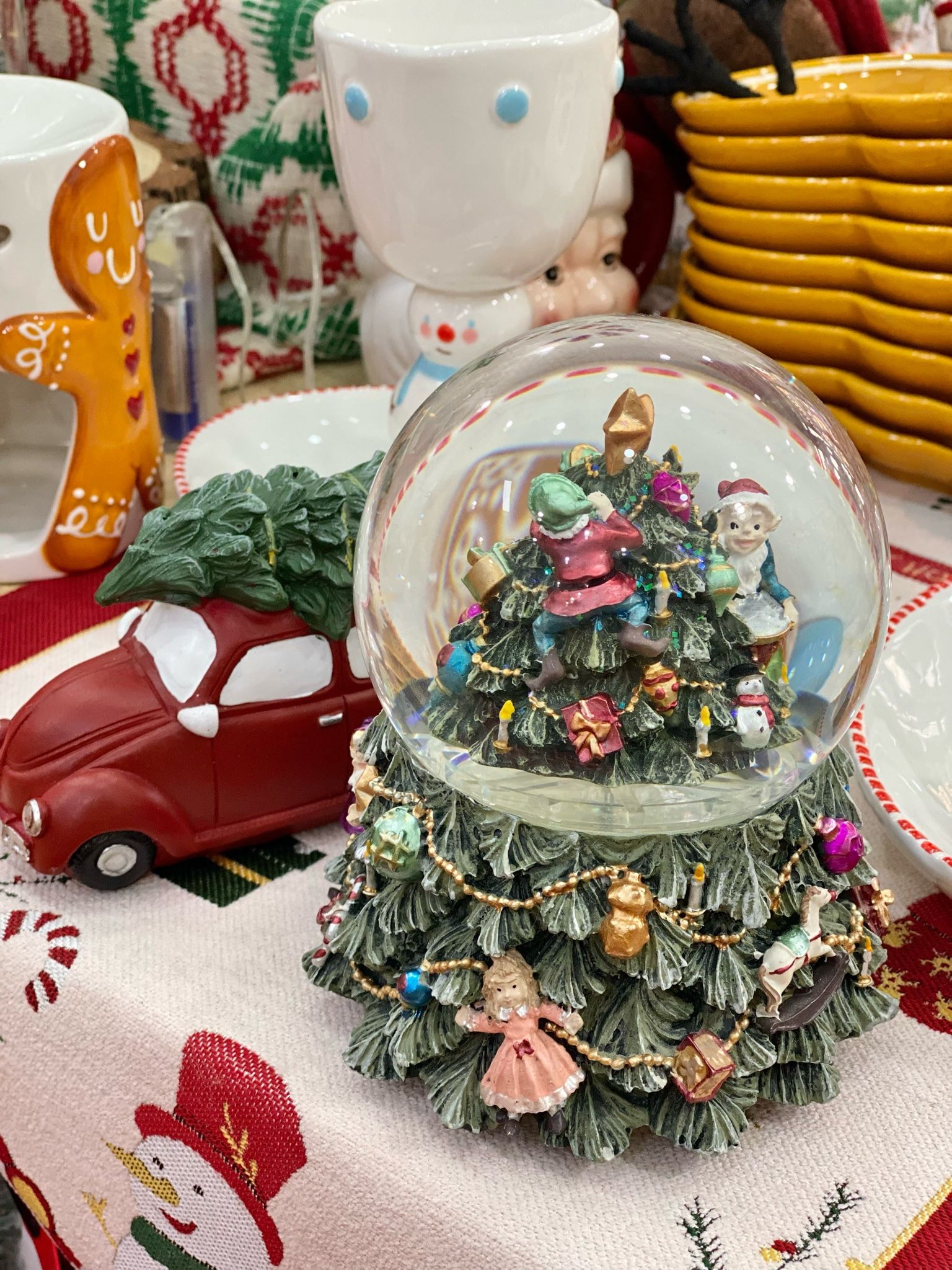  Hộp Nhạc Quả Cầu Pha Lê Cây Thông 