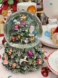  Hộp Nhạc Quả Cầu Pha Lê Cây Thông 
