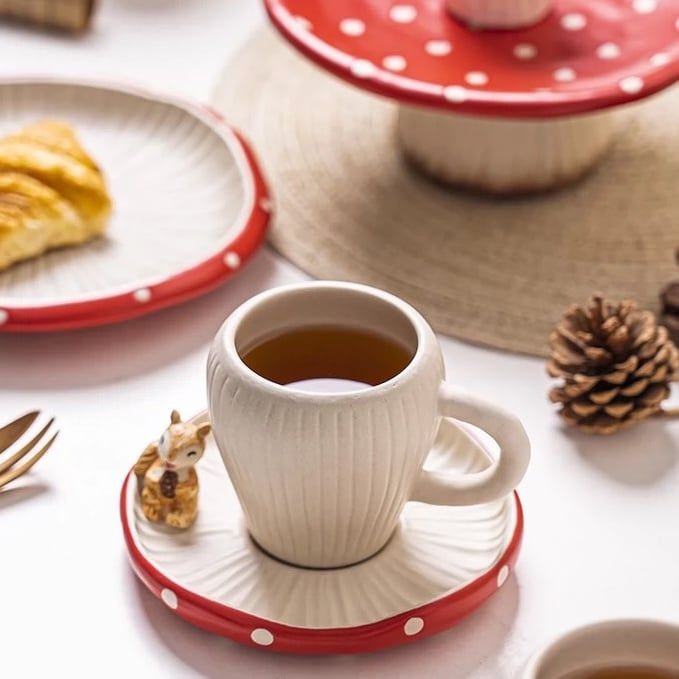  Bộ Trà Chiều Gốm Nấm Đỏ 