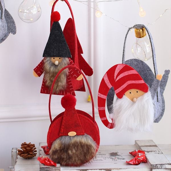  Giỏ Quà Vải Santa 