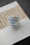  Chén Sứ Vẽ Tay Hoa Lam Hồng 