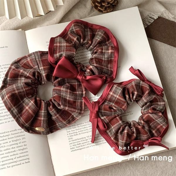  Dây Buộc Tóc Kẻ Sọc Đỏ Cổ Điển 