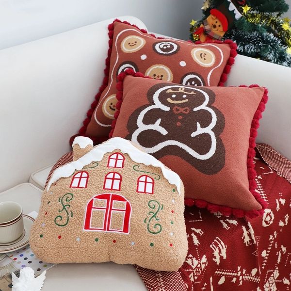  Gối Bông Ngôi Nhà Giáng Sinh 