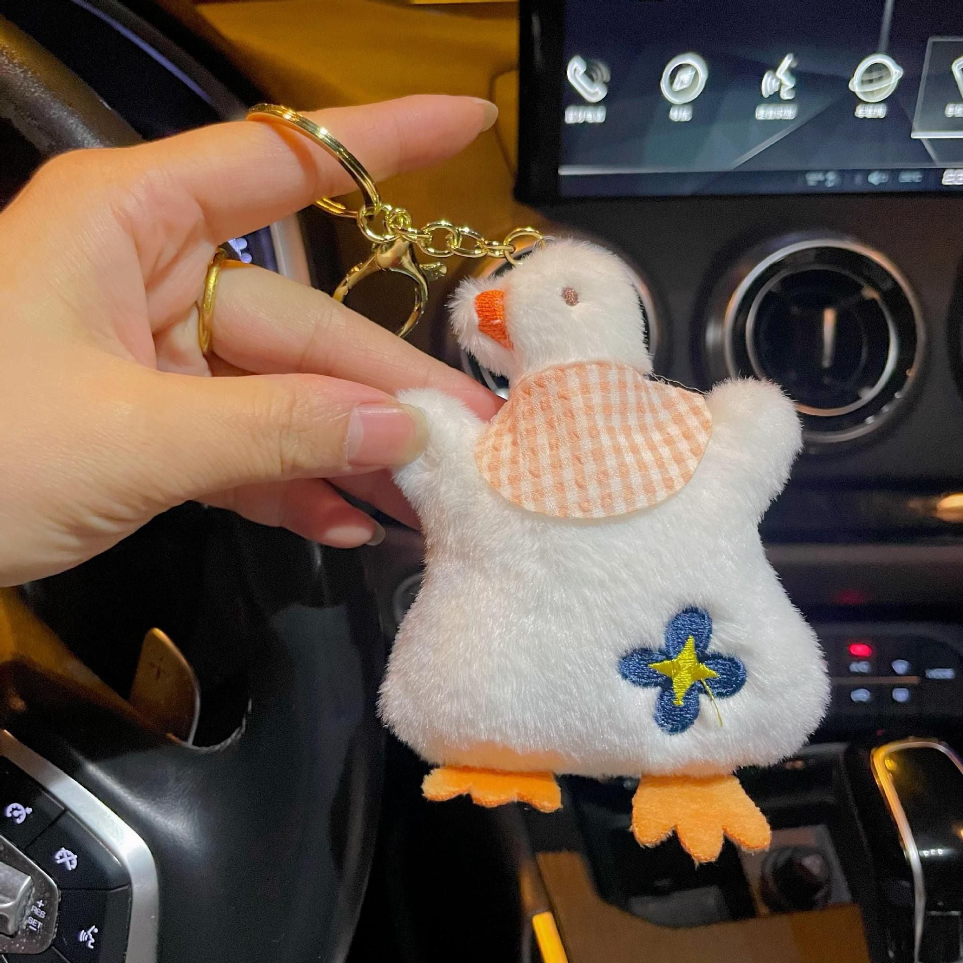  Móc Khoá Ngỗng Quàng Khăn 