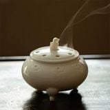  Lư Đốt Trầm Trắng Sứ 