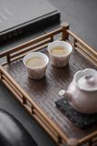  Chén Trà Hoa Lan Nhỏ Vẽ Tay 