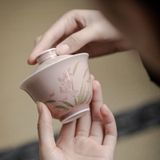  Ấm Trà Hoa Lan Nhỏ Mùa Xuân 