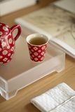  Chén Trà Đỏ Lễ Hội 