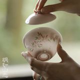 Ấm Trà Vẽ Tay Hoa Đào Nở Rộ 