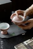  Ấm Trà Vẽ Tay Hoa Đào Nở Rộ 