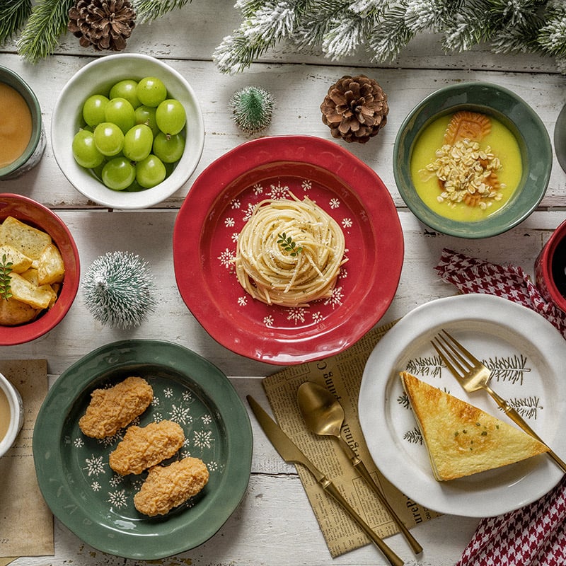Table Setting Crate And Barrel Christmas Plates Crate And Barrel